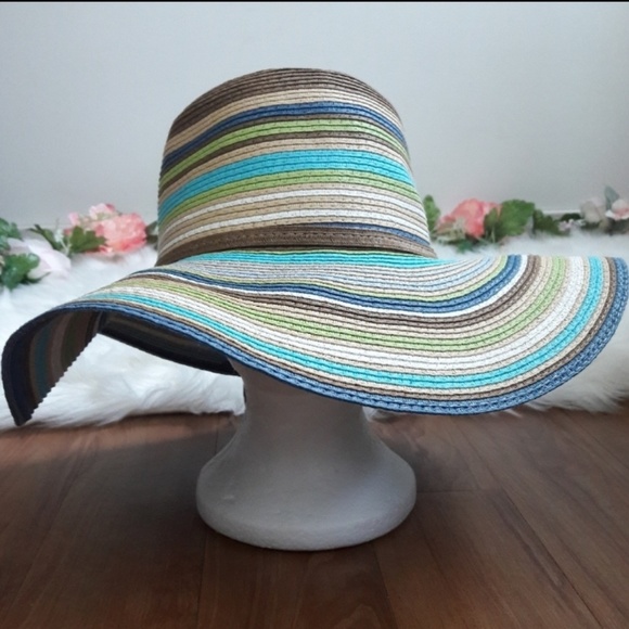 Cynthia Rowley Accessories - Cynthia Rowley Floppy Wide Brim Straw Hat (NL)